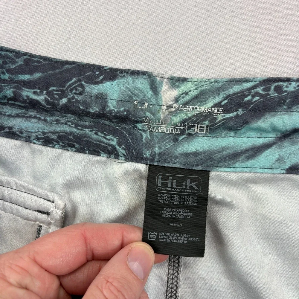 Huk Pursuit Board Shorts Mens 38 Blue Abstract Marble Hybrid Performance Fishing